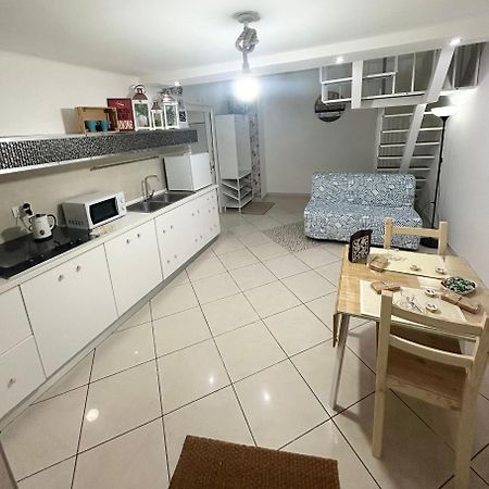 ナポリ Casa Della Felicitaヴィラ エクステリア 写真