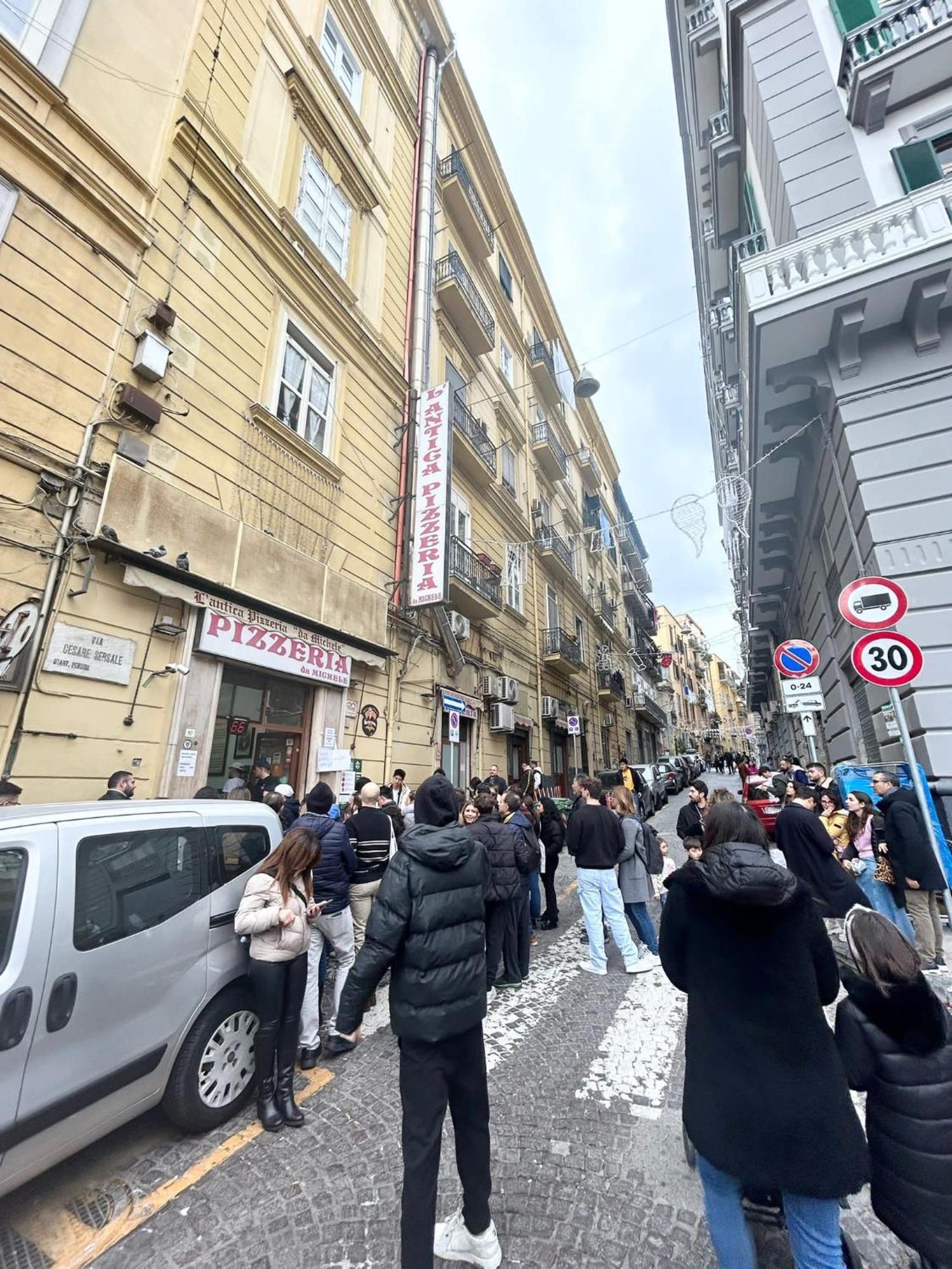 ナポリ Casa Della Felicitaヴィラ エクステリア 写真
